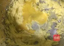 Illustration of how to make coconut cookies 5