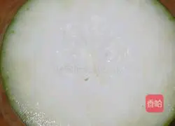 Winter Melon and Barley Bone Soup Recipe Illustration 6