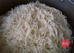 Cumin fried noodles recipe 3