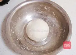 Illustration of how to make leek boxes 6