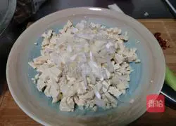 Illustration of how to make tofu buns 2