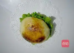 Illustration of how to make Chinese burgers in fast food 8