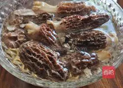 Sheep Tripe Illustration of how to make mushroom and chicken soup 1