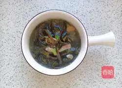 Kelp and shredded meat soup Practice illustration 10