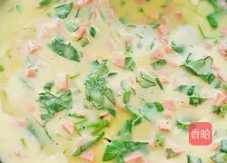 Illustration of how to make Kuaishou breakfast egg pancake 9