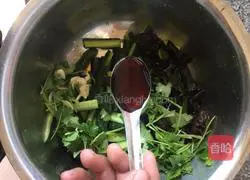 Illustration of how to make cold cucumber 7