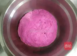 Double-color flower oil roll (How to make steamed buns) Illustration 6