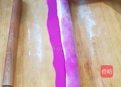 Illustration of how to make colorful dumpling skins 5