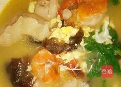 Illustration of how to make fresh wontons 12