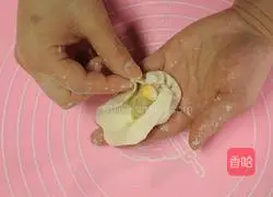 Illustration of how to make crystal bag 5