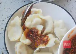 Illustration of how to make oil dumplings 3