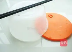 Illustration of making rice cooker yogurt 3