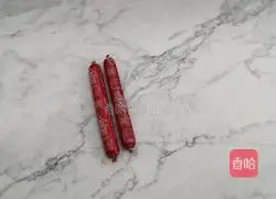 Illustration of how to make ham sausage candy 1