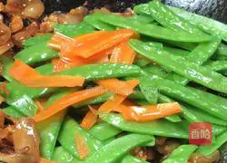 Illustration of how to make fried snow peas with pork belly 14