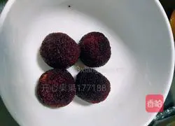 Illustration of how to make osmanthus and bayberry drink 1