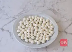 Illustration of how to make milky red bean balls 9