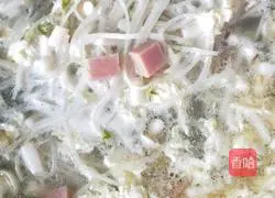 Illustration of how to make autumn assorted soup 6