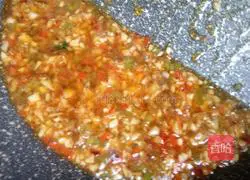 Illustration of how to make cold preserved eggs 3