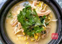 Illustration of how to make tripe and bean sprout soup 11