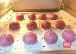 Illustration of how to make mulberry steamed buns 7