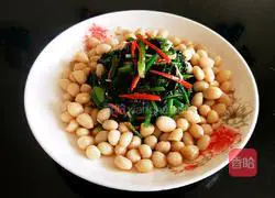 Illustration of how to mix spinach with peanuts 16