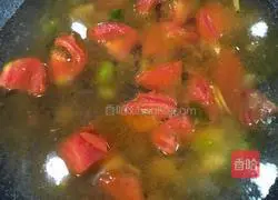  Illustration of how to make tomato and egg soup 6