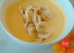Illustration of how to make banana yogurt egg pancake 7