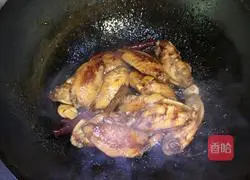 Illustration of braised chicken wings 6