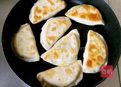 Illustration of how to make spinach and egg boxes 14