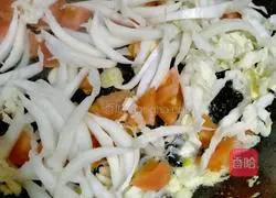 Illustration of how to make soup noodles 4