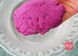 Purple sweet potato and yam steamed buns Illustration of how to do it 4