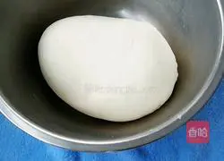 Illustration of how to make red date sugar cake 3