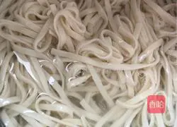 Illustration of how to make sesame sauce noodles 14