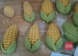彩Illustration of how to make vegetable and corn steamed buns 11