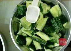 Lazy version of how to shoot cucumbers 2