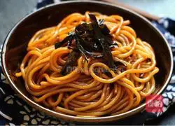 Illustration of how to make scallion oil noodles 9