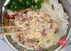 Illustration of how to make yam and pork dumplings 8