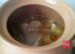 Illustration of how to make sour radish and duck soup 5