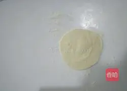 Illustration of how to make pure natural green radish sprouts steamed buns 11