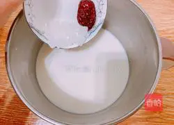 Illustration of how to stew papaya and milk 5