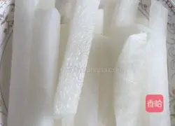 Illustration of homemade sweet and sour pickles 6