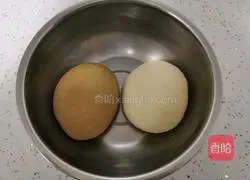 Illustration of how to make cat ears 1