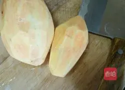 Illustration of how to make glutinous rice and sweet potato pancakes 1