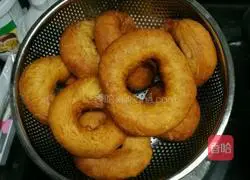 Illustrations of Fried Pancakes from Around the World 25