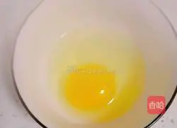 Illustration of how to make egg pancakes 6