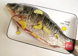 Illustration of how to make crucian carp tofu soup 4