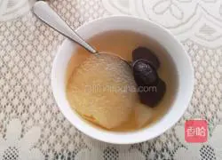 Illustration of how to make Sydney pear stewed with rock sugar 3