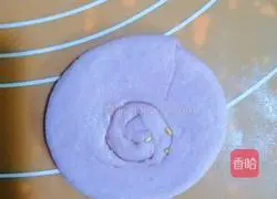 Illustration of how to make purple potato cakes 11