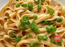 Illustration of how to make peanut noodles 10