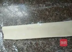 Illustration of how to make homemade egg noodles 8